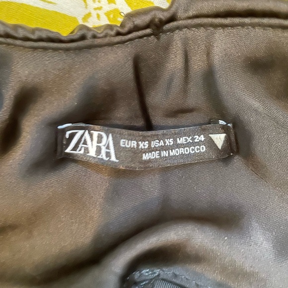 ZaraSlip On Rushed Satin Mini - Picture 3 of 7